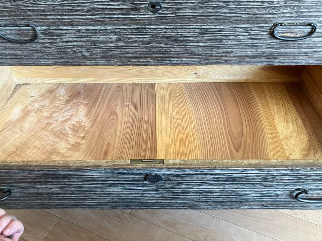 大幅値下げ‼︎ アンティーク　日本桐箪笥