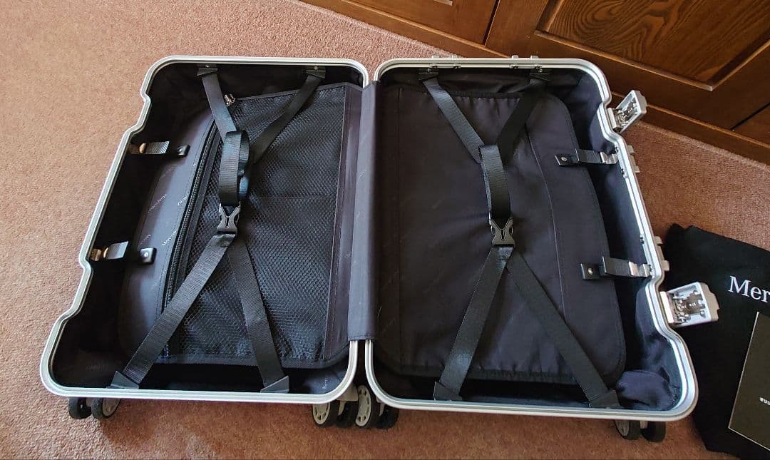 非売品 Mercedes-Benz アルミスーツケース メルセデスノベルティ