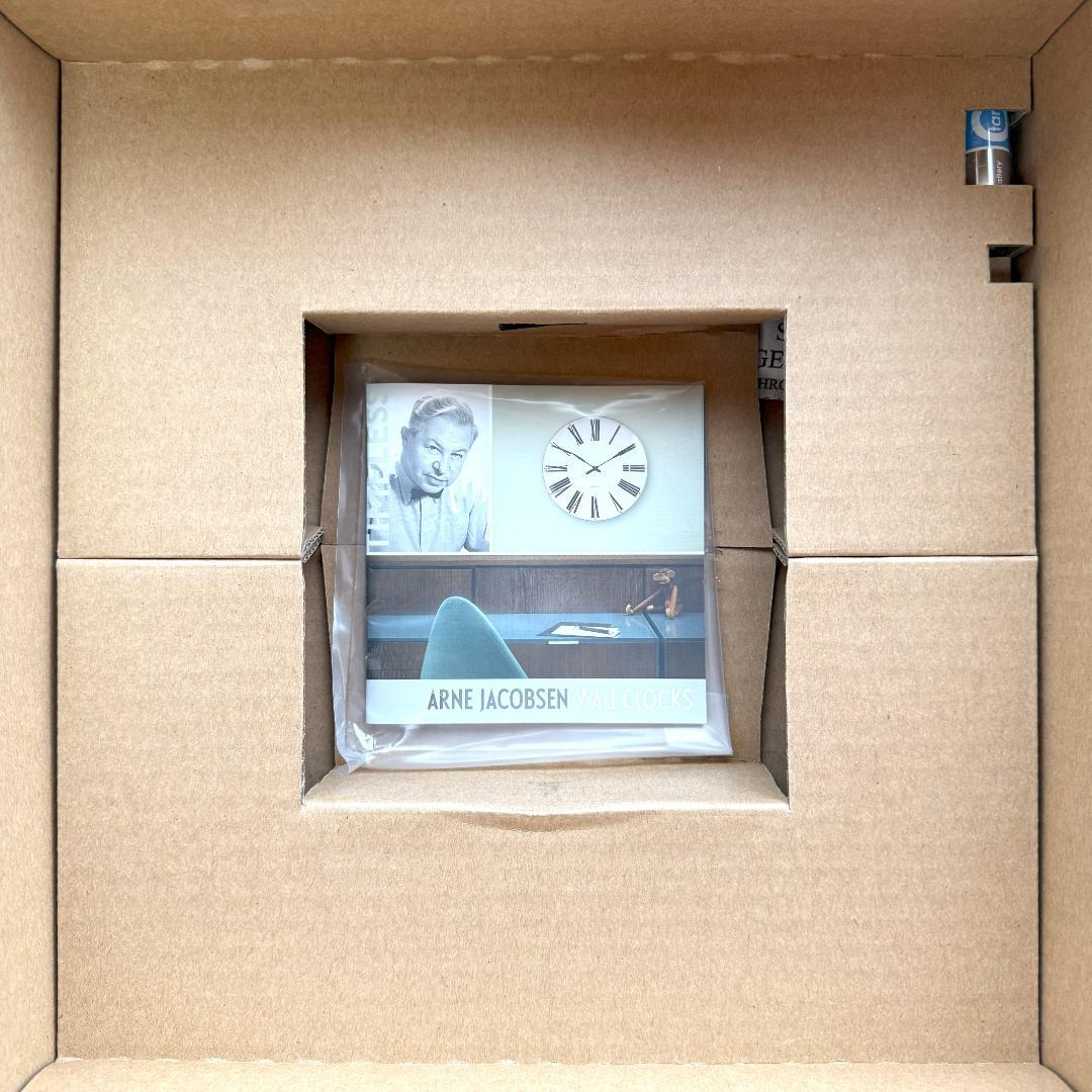 ■期間限定値下げ！■アルネ・ヤコブセン/STATION/壁掛け時計(21cm)