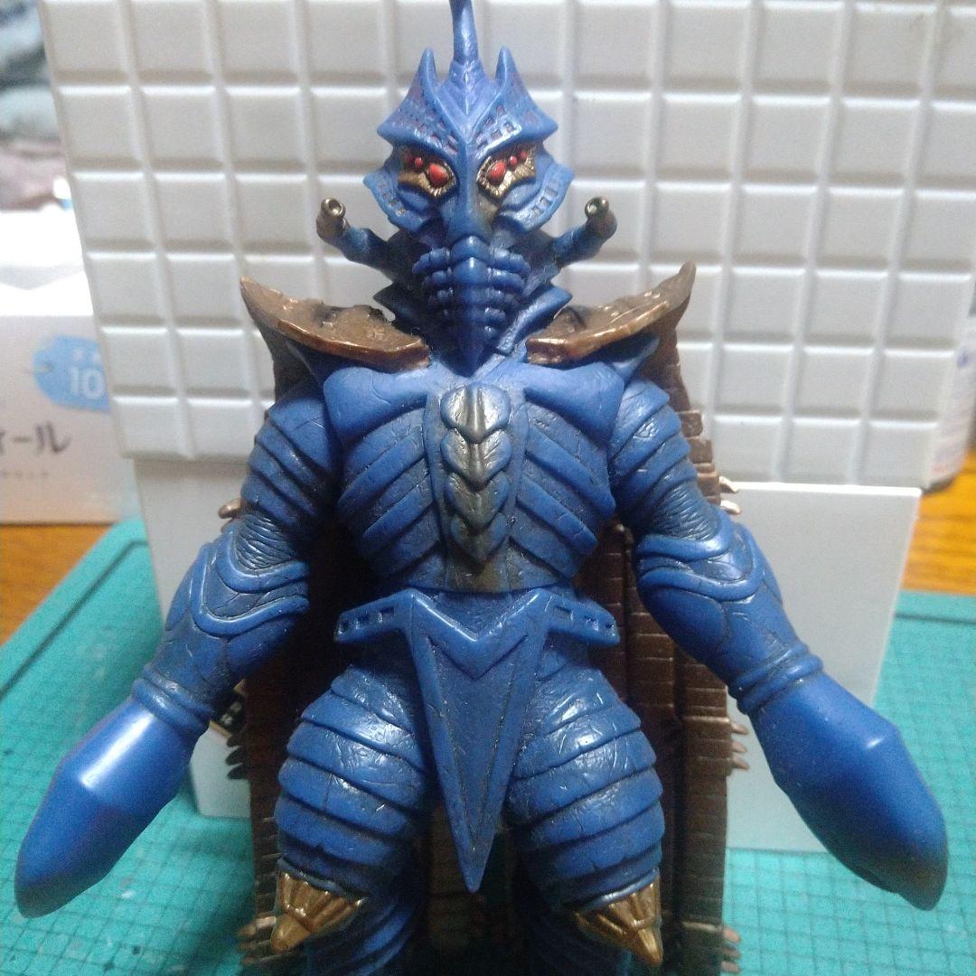 【廃盤】劇場版ウルトラマン メビウス テンペラ星人ソフビ