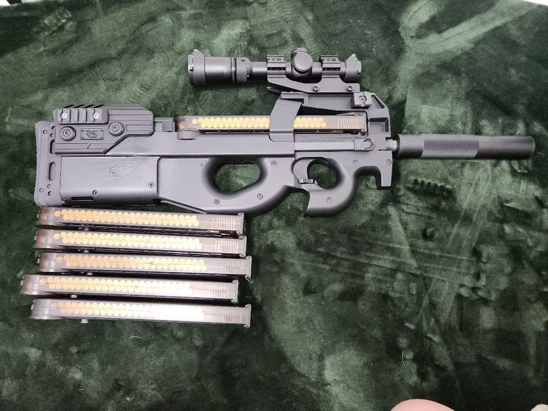 東京マルイ　P90+　カスタム