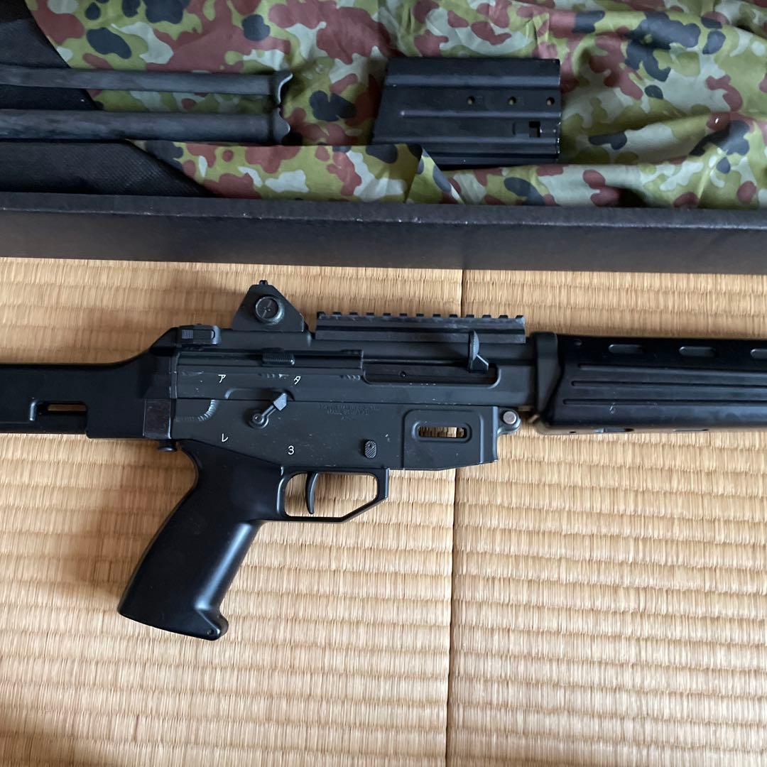 廃盤品　89式556mm小銃 折曲銃床 電動ガン