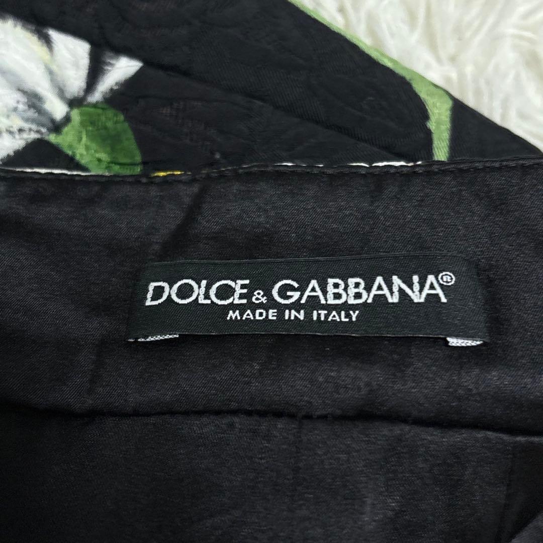 美品 ドルチェアンドガッバーナ 花柄 スカート 38