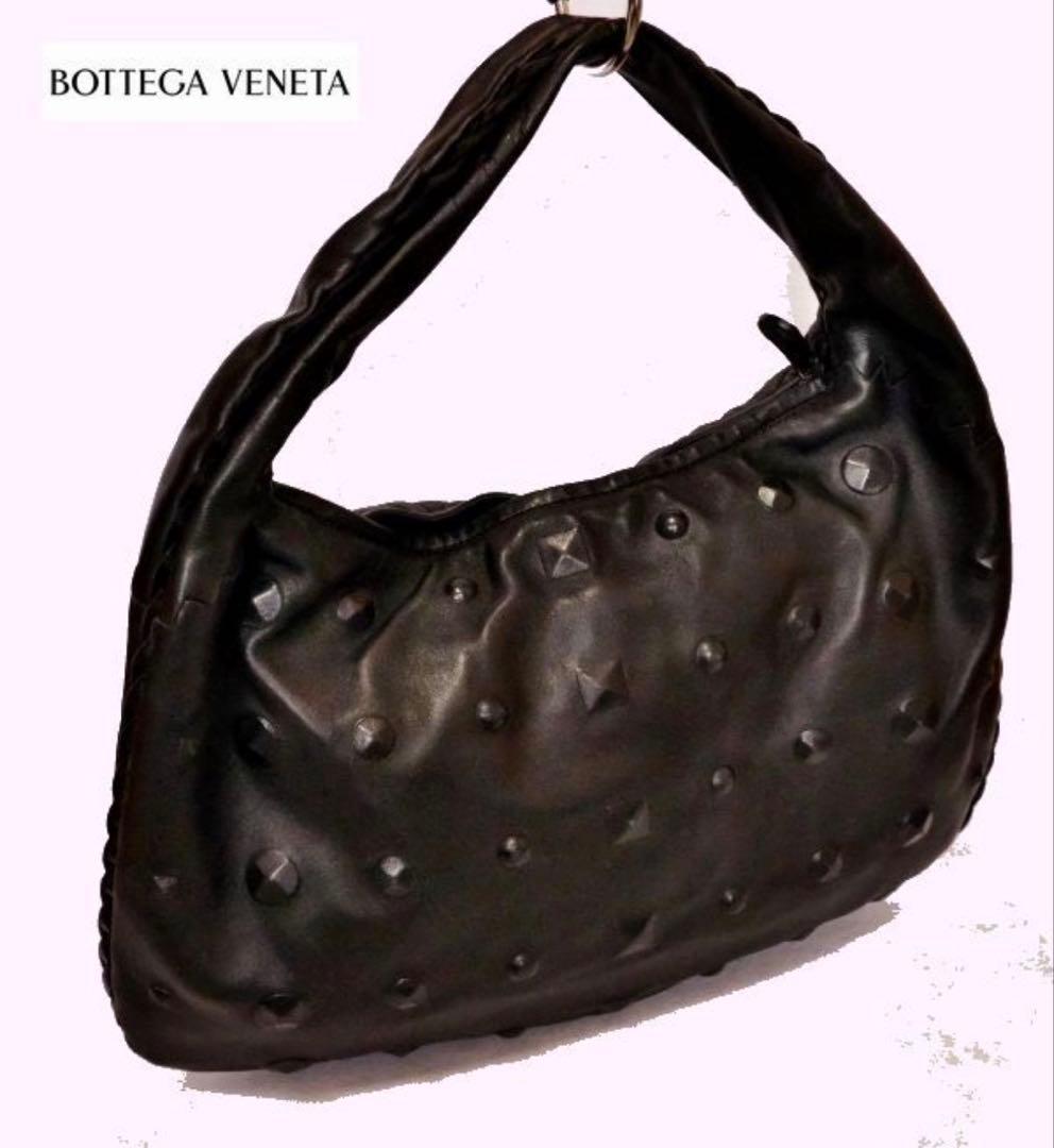 BOTTEGA VENETA ショルダーバッグ スタッズ 黒 カーフスキンレザー