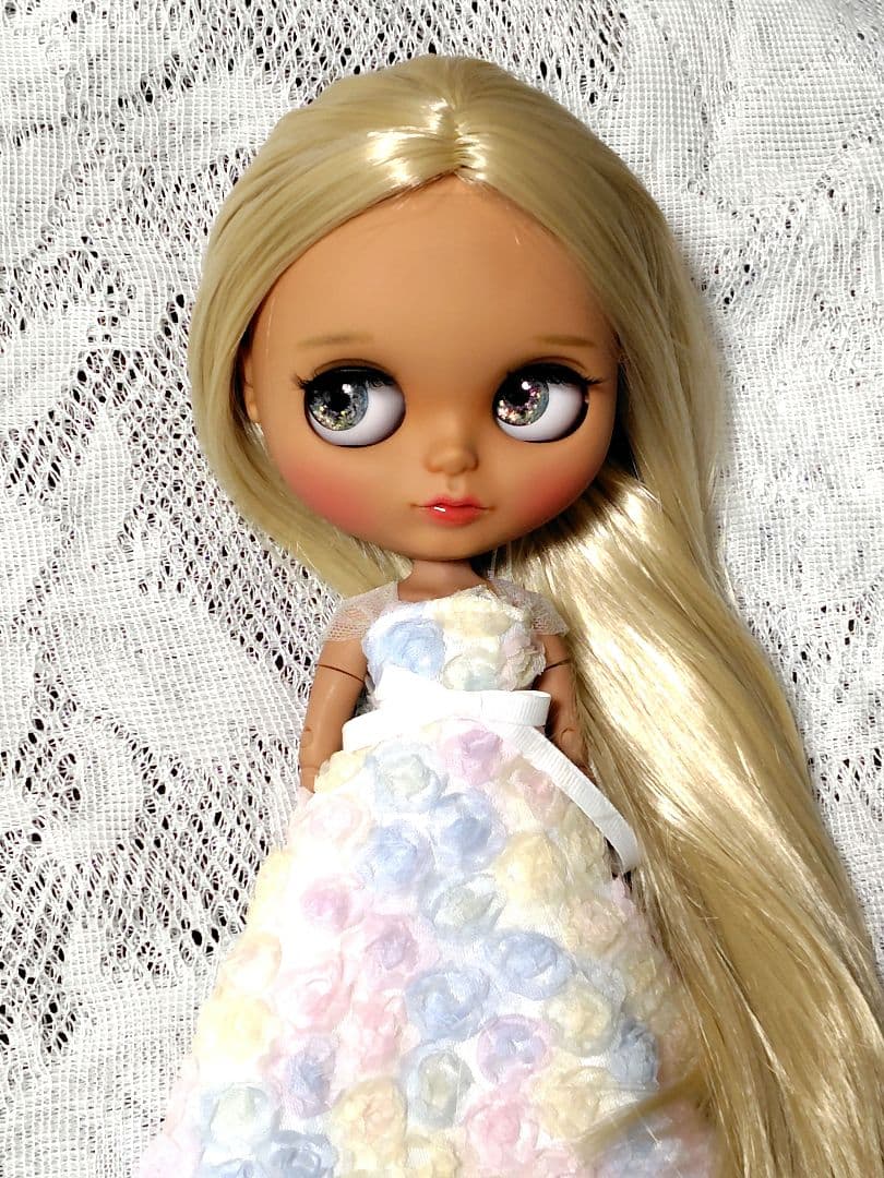 カスタムアイシードール