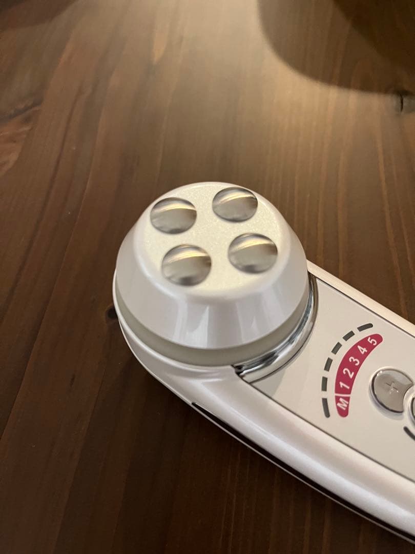 ベレガ　セルキュア4Tプラス　美品　専用コットン、ローション付き