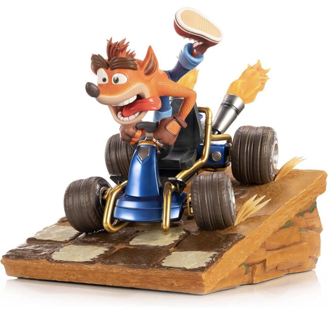 クラッシュ・バンディクー スタチュー カート ver オレンジ 大 650193