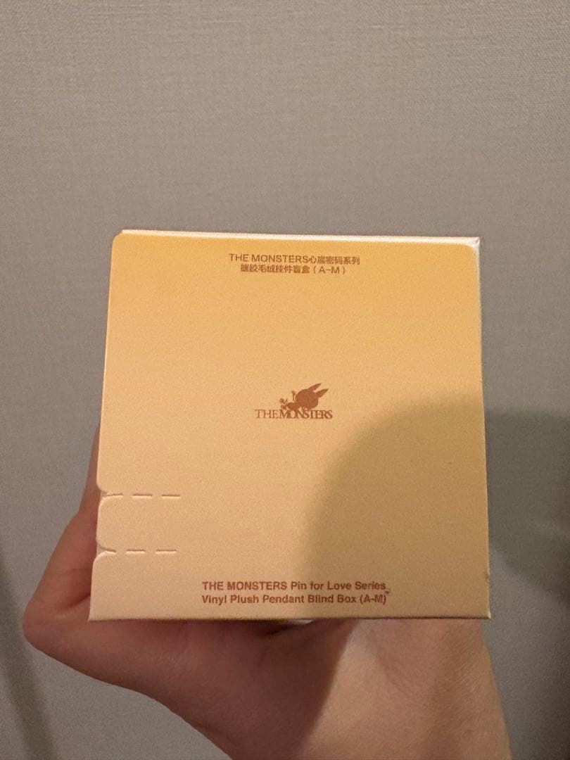 ラブブ　ポップマートTHE MONSTERS Big into Energy