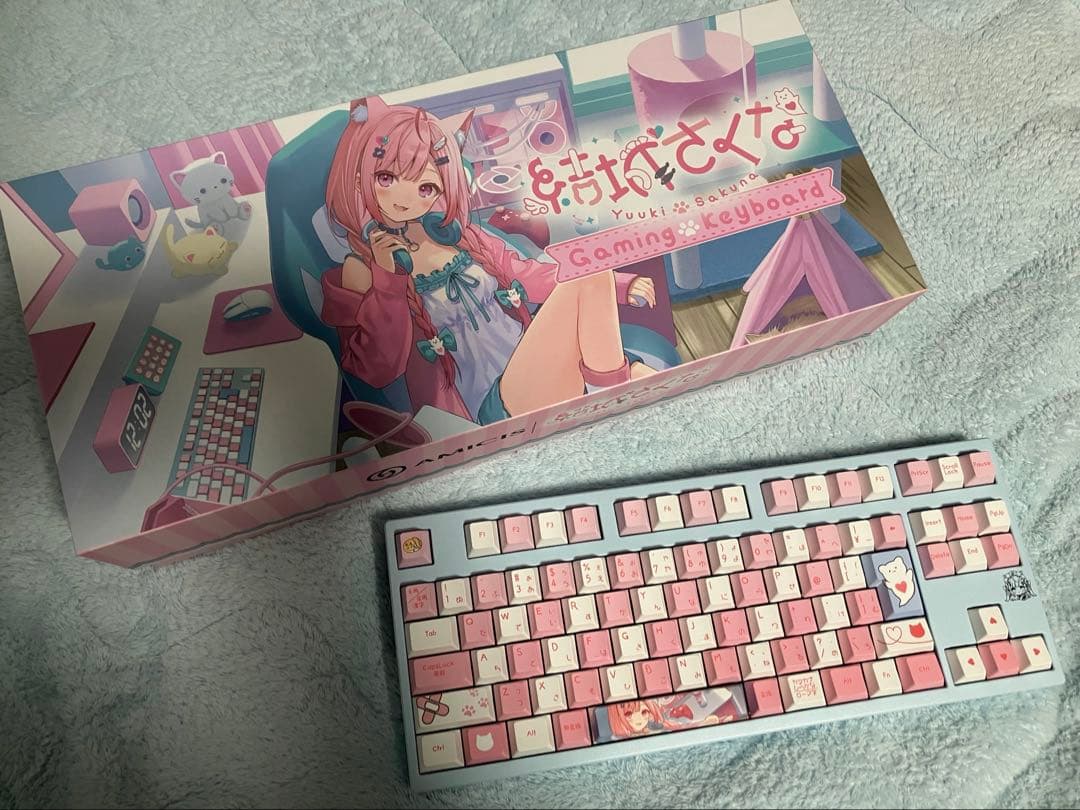 『結城さくな』 × AMICIS コラボゲーミングキーボード