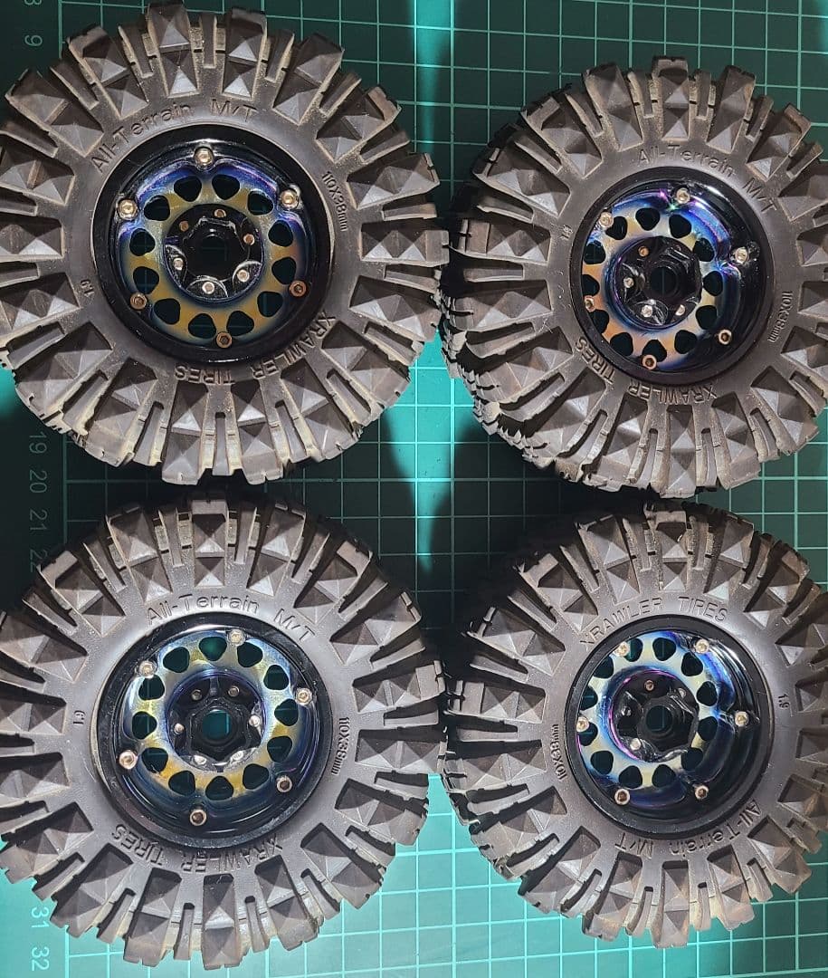 クローラーラジコン用　アルミホイール、タイヤ110㎜