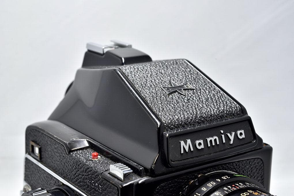 マミヤ Ｍ６４５ 一眼レフカメラ（ＰＤプリズムファインダー付）