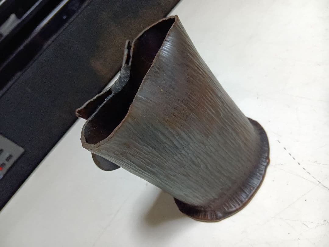 2002年　虎泉刻　純銅　ハンマートーン　金属工芸　オウル　フクロウ　ペン立て