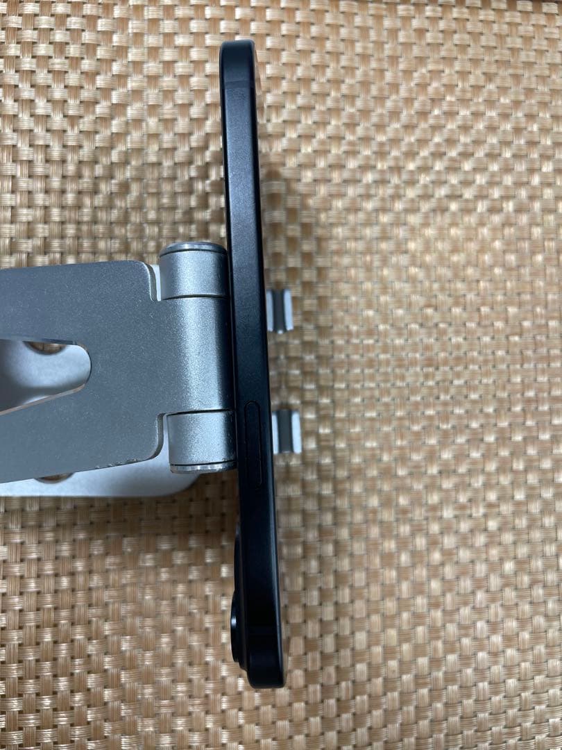 iPhone 15 128 GB ブラックSIMフリー【0122】