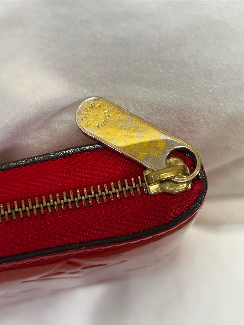 Louis Vuitton 赤 ケース　M90202