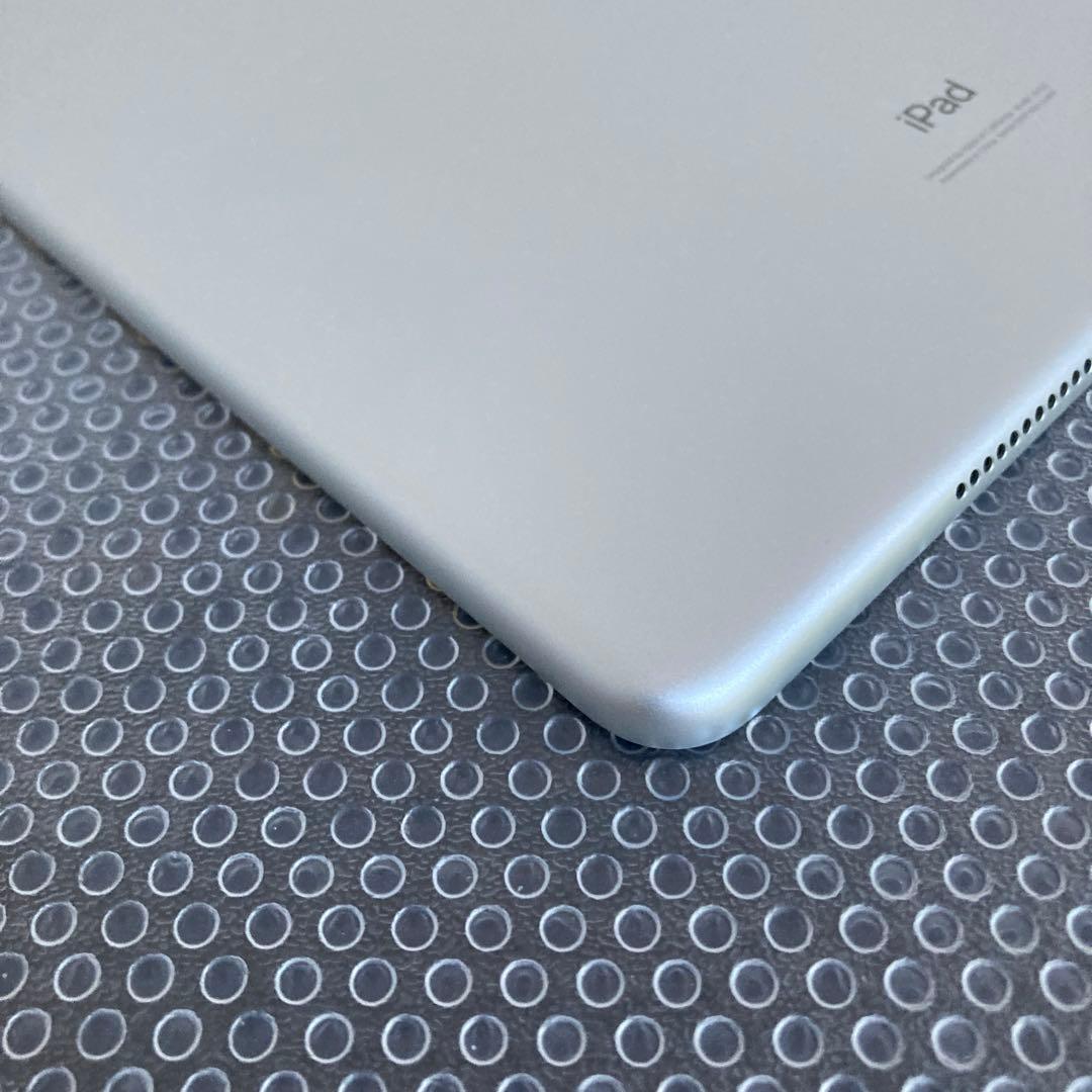 2964【早い者勝ち】iPad Air3 第3世代 64GB WIFIモデル☆