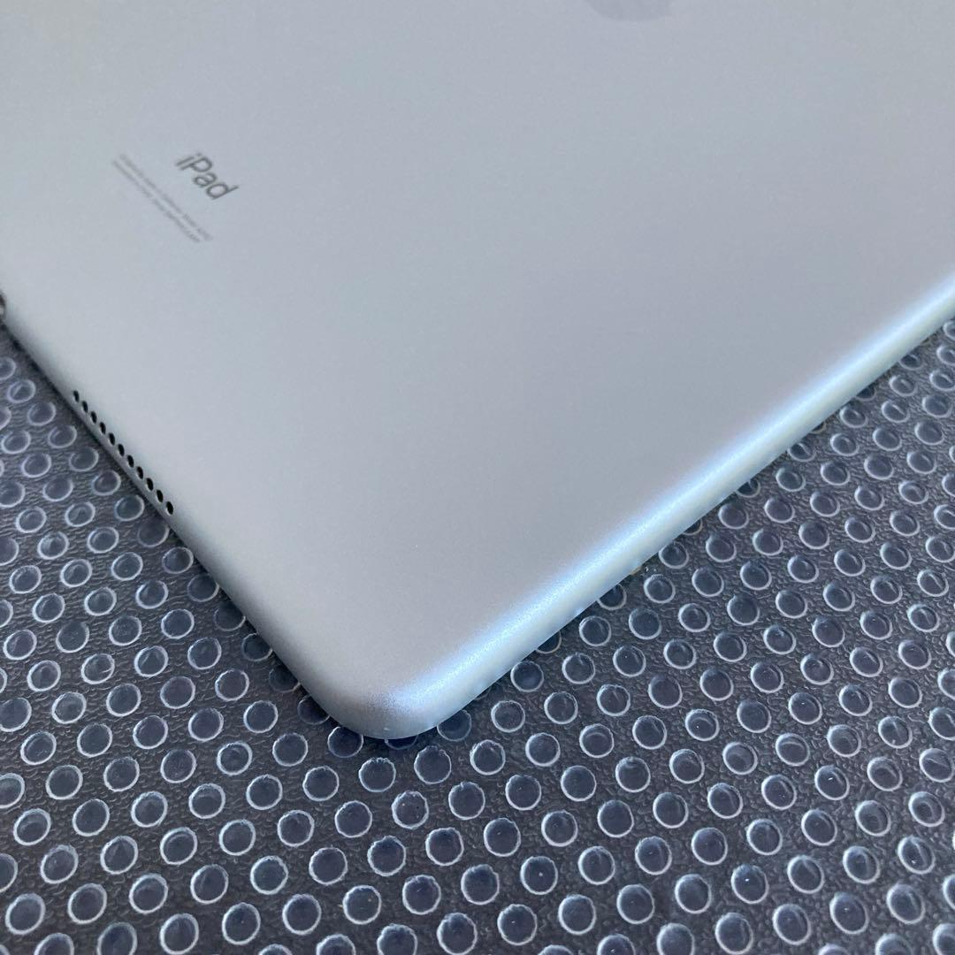 2964【早い者勝ち】iPad Air3 第3世代 64GB WIFIモデル☆