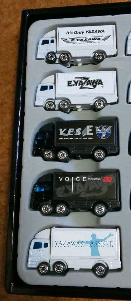 矢沢永吉『矢沢永吉歴代トランスポーター 1988-2005 全20種収納BOX』