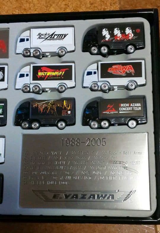 矢沢永吉『矢沢永吉歴代トランスポーター 1988-2005 全20種収納BOX』