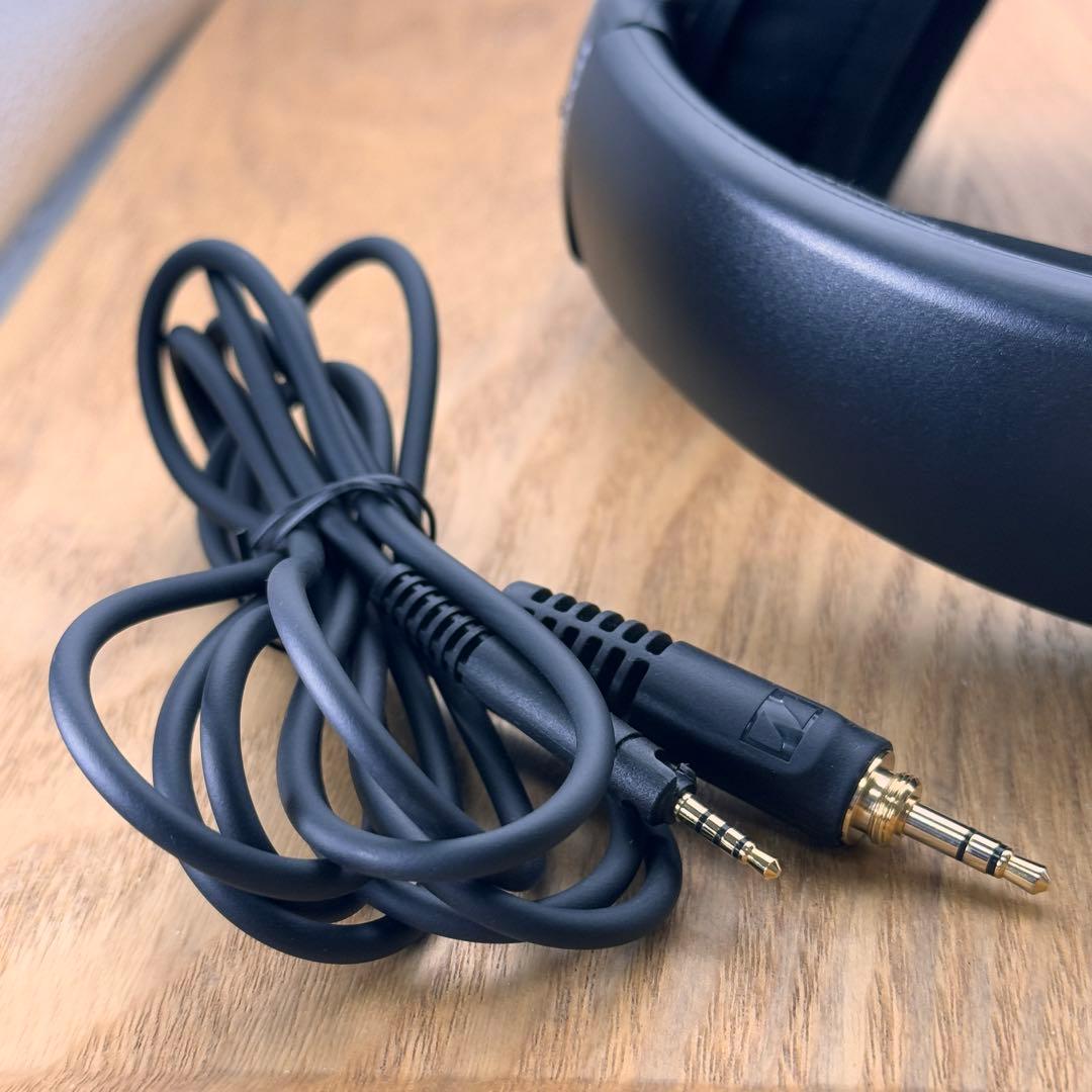 【高音質】SENNHEISER HD569 有線ヘッドホン（中古・送料込み）