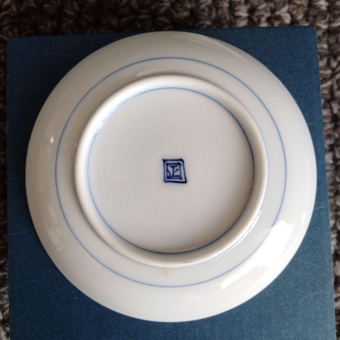 新品未使用【三川内焼唐子絵白磁皿3枚セット】日本を代表する陶磁器希少貴重在銘あり