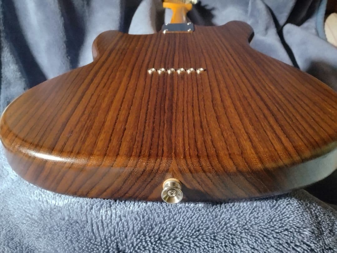 N*A様 フェンダー　ヴィンテージデュオソニックネック　コンポーネントギター