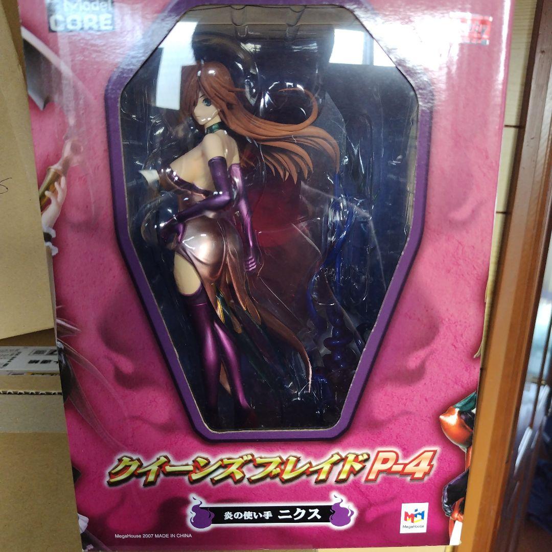 メガハウス　クイーンズブレイド P-4 ニクス フィギュア