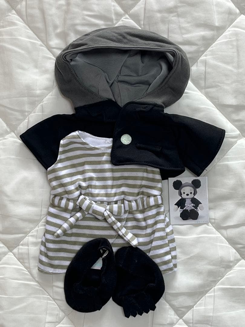 【激レア】ミニークチュールぬいぐるみと着せ替え洋服16着セット