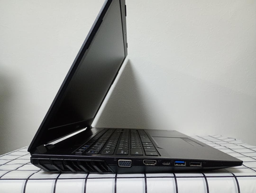 ◎動作確認済　intel 第8世代 Core i3／Windows11