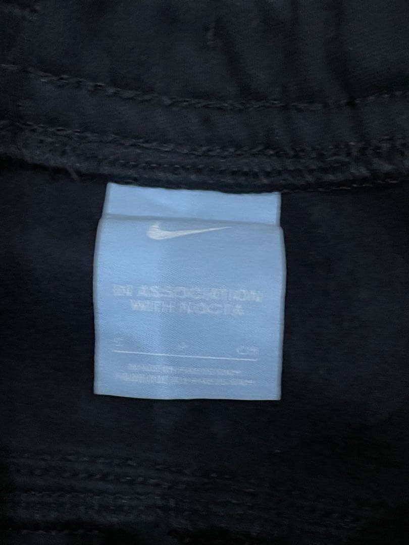 NIKE NOCTA Sセットアップ　パーカー×パンツ　ブラック × イエロー