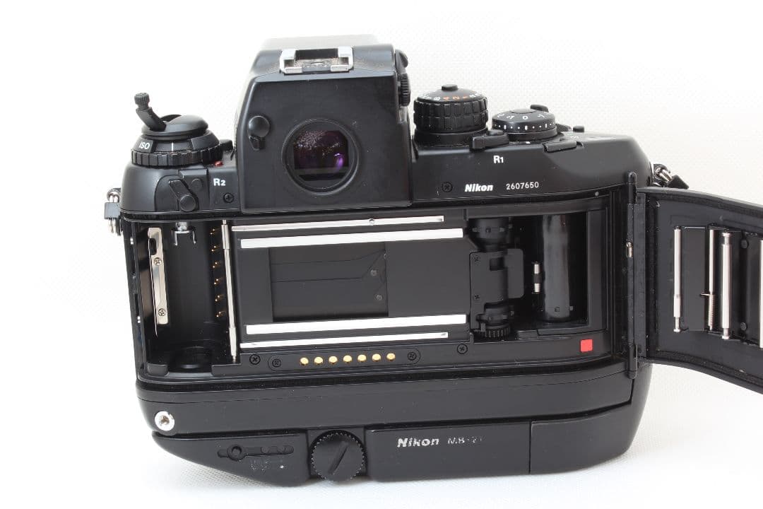 外観良品 Nikon F4 ボディ 動作未確認 ＃I17