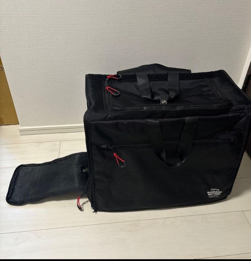 BRIXTON −WIDE−（L）ブリクストンキャリーバックパック