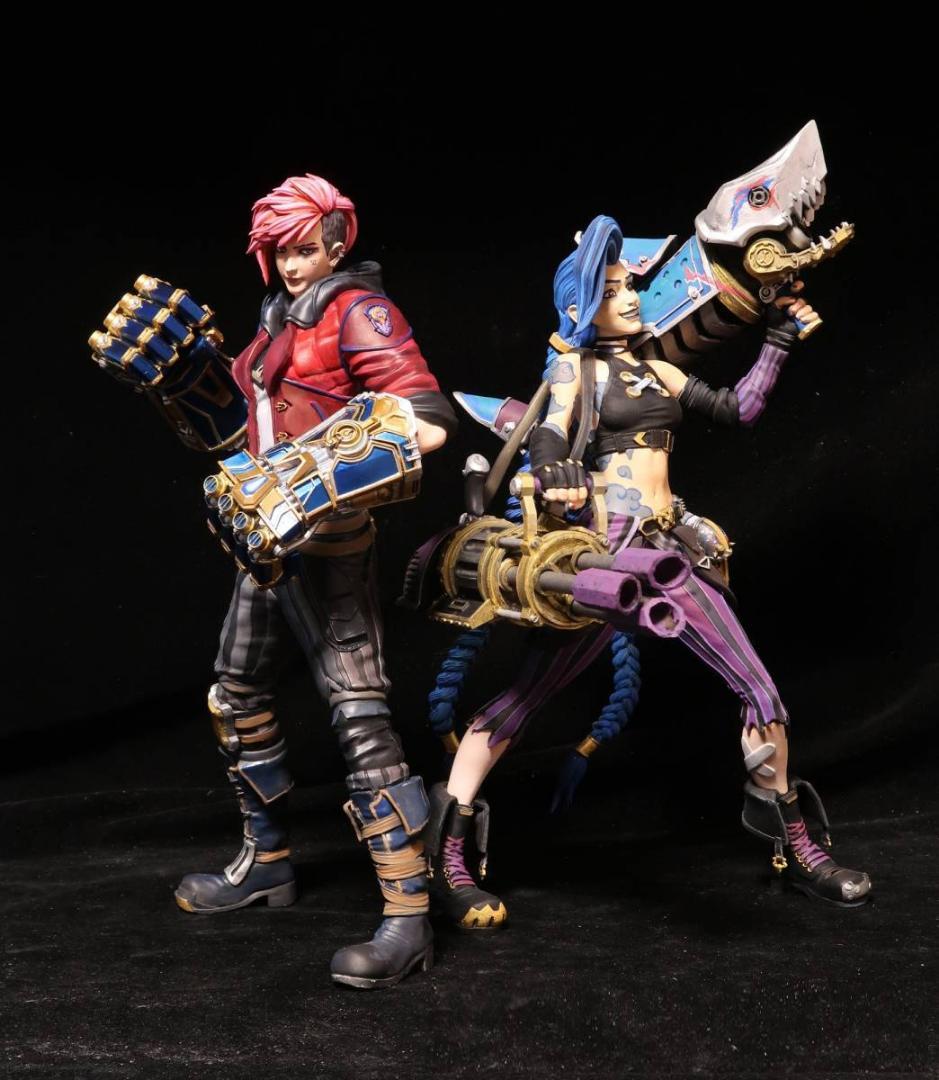 1/6 暴走パンクガール  Vi   ガレージキット（未組み立て未塗装）