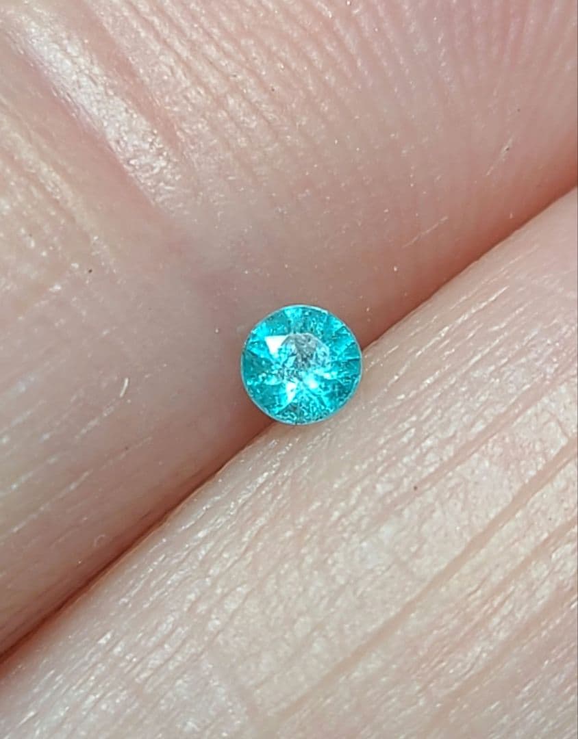 ピカピカネオンブルー!!★ブラジルバターリャパライバトルマリン★オーダー受付中