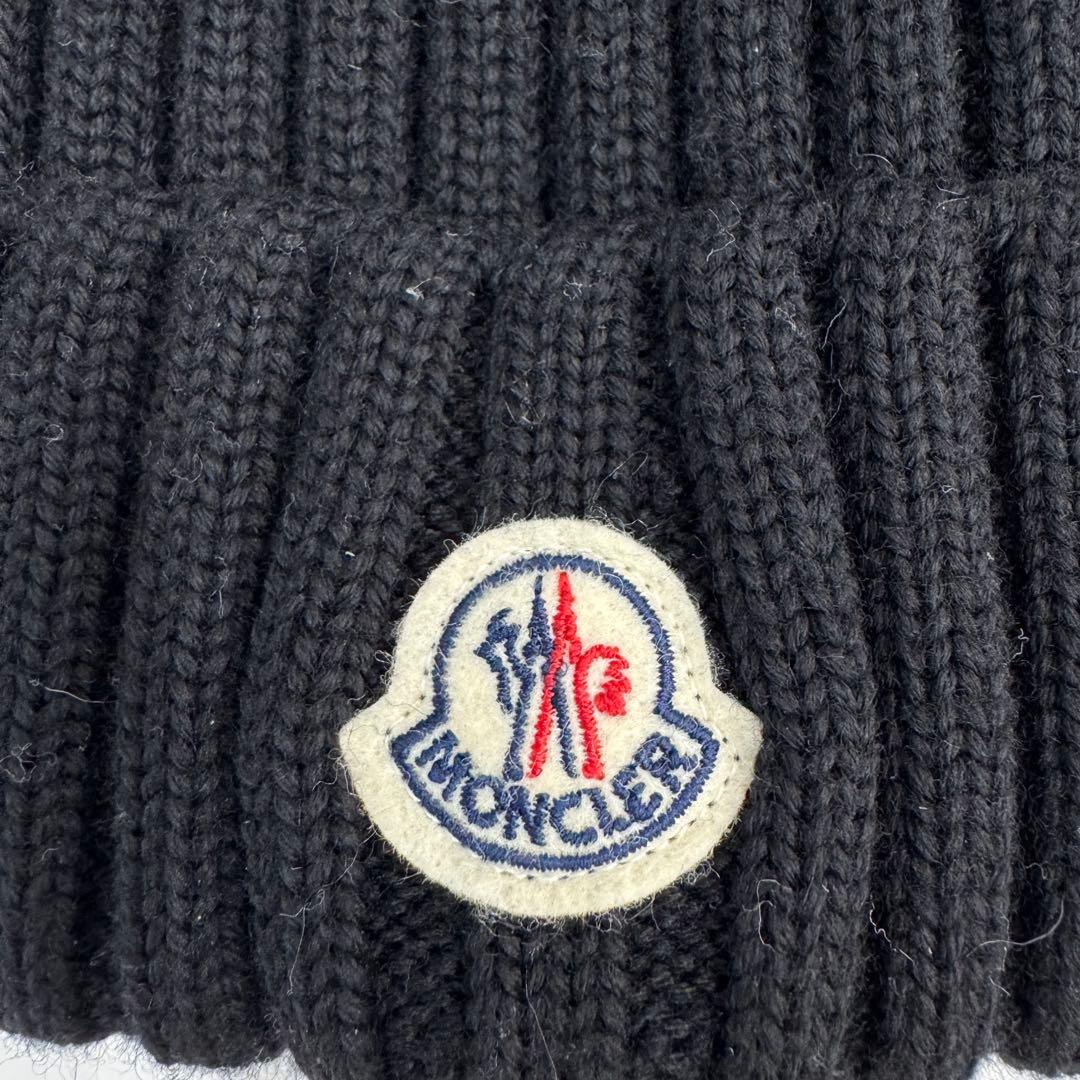 モンクレール　ニット帽　ポンポン　ブラック