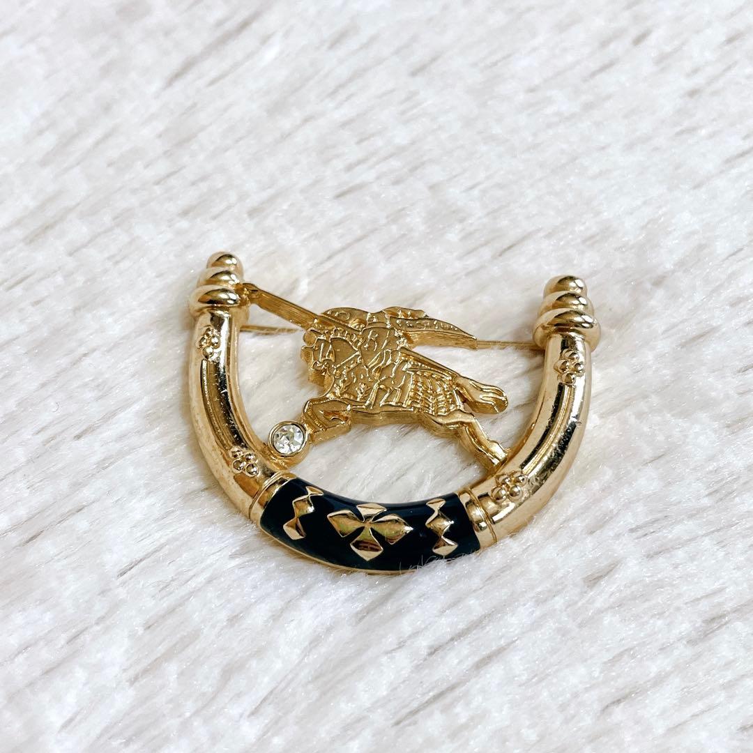 極美品 希少 BURBERRY 騎士 ホースロゴ ゴールド ブローチ バーバリー