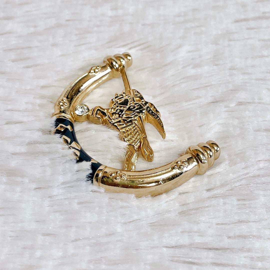 極美品 希少 BURBERRY 騎士 ホースロゴ ゴールド ブローチ バーバリー