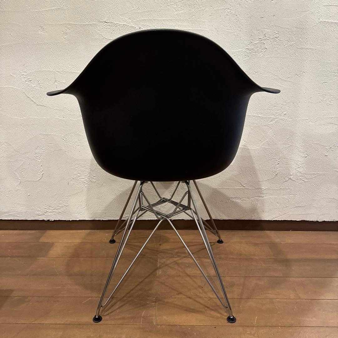 HermanMiller イームズ アームシェルチェア DAR