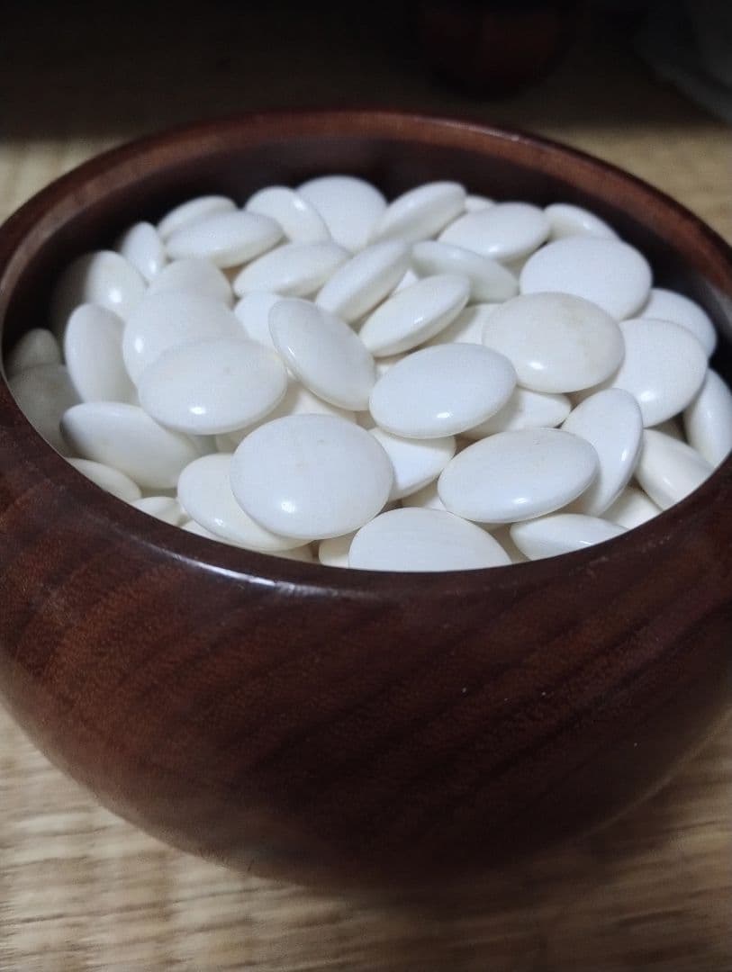 高級囲碁セット（碁盤・碁石・碁笥）