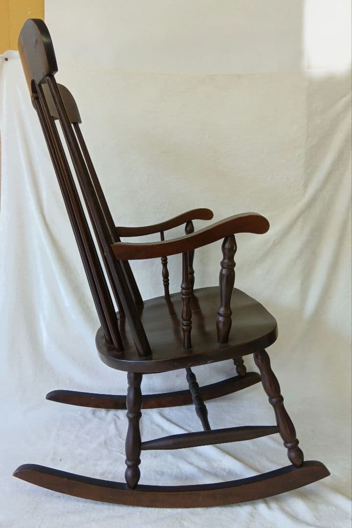ロッキングチェア　椅子　古家具　アンティーク　【ジャンク品】　アームチェア