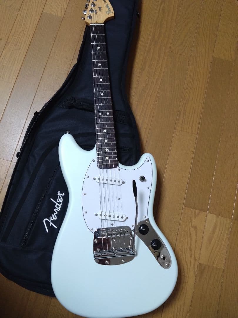 ギター Fender USA American performer Mustang