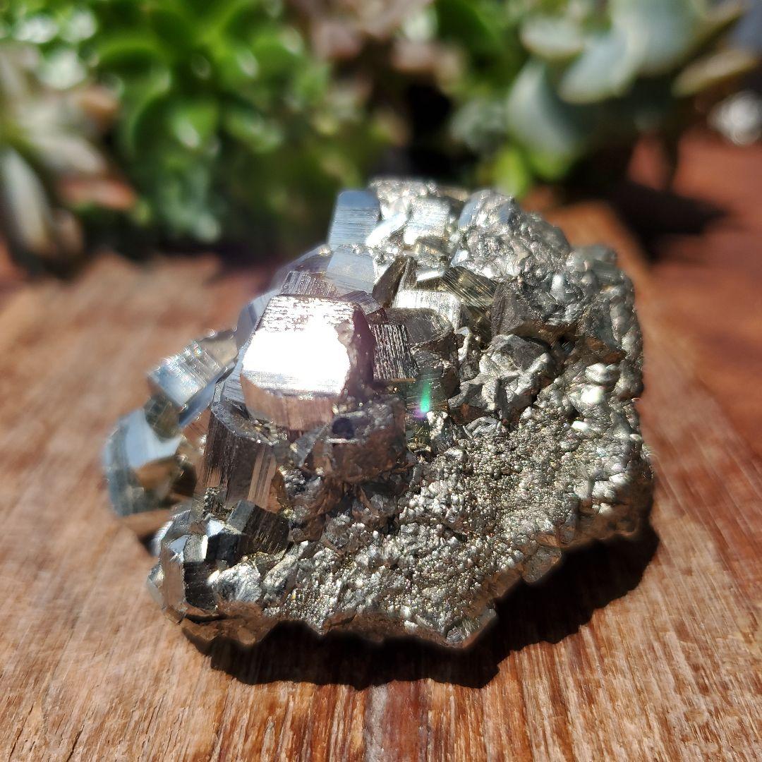 パイライト鉱石　結晶　原石　10　ペルー産　黄鉄鉱