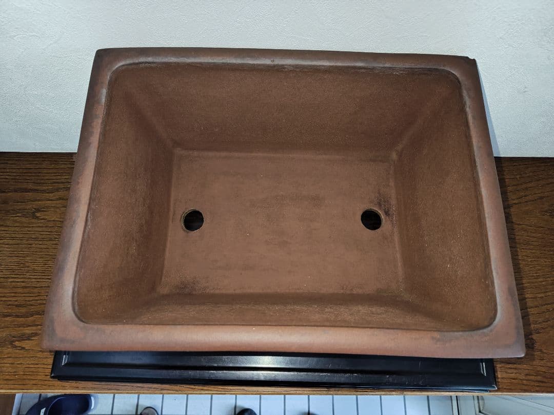 茶色の陶器製長方形盆栽鉢 太山　落款あり　希少　大型