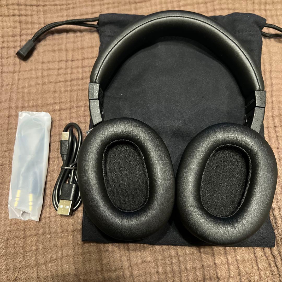 final UX3000 ワイヤレスヘッドホン ブラック　sakura