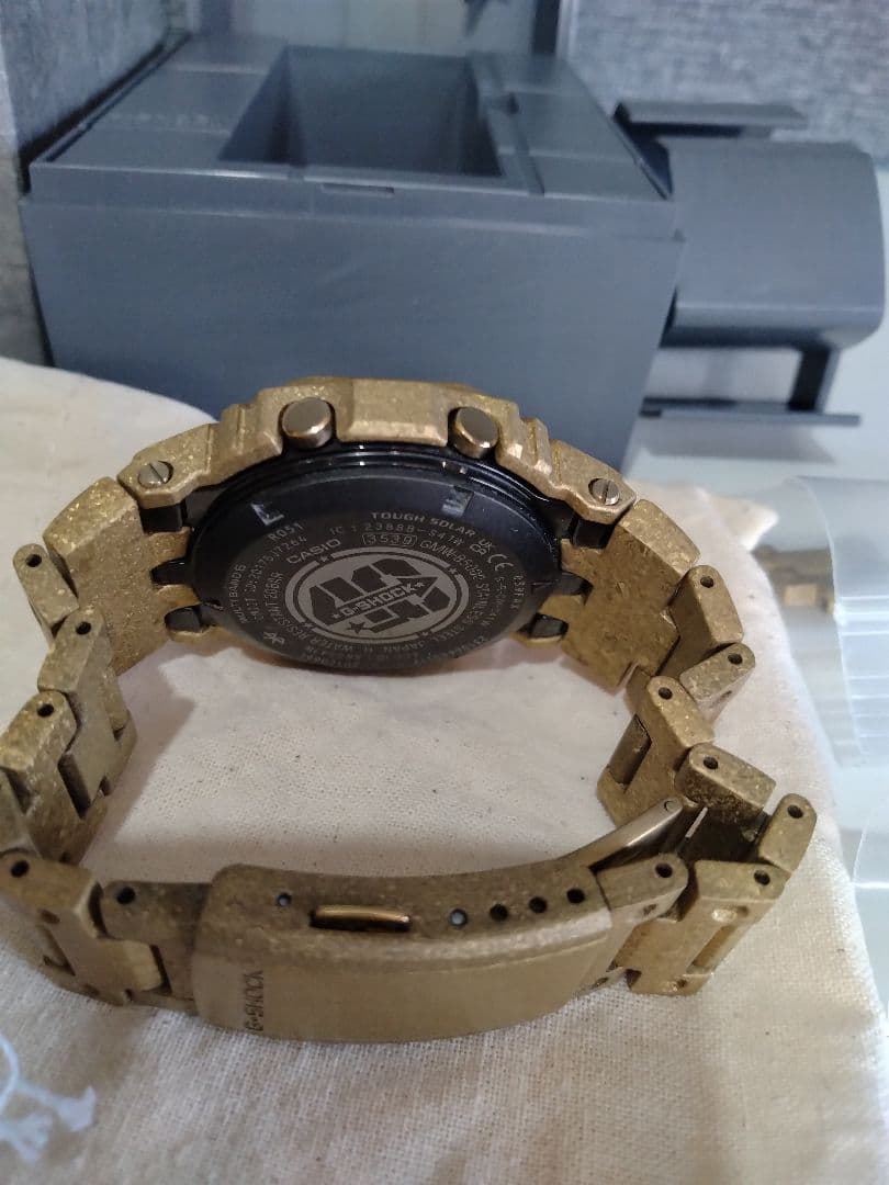 早い者勝ち❗️ほぼ新品！希少色！ ＧSHOCK40周年記念モデル！