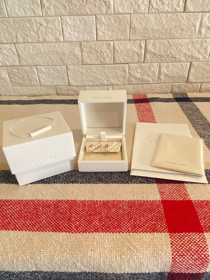 TASAKI バランスピアス　イエローゴールド