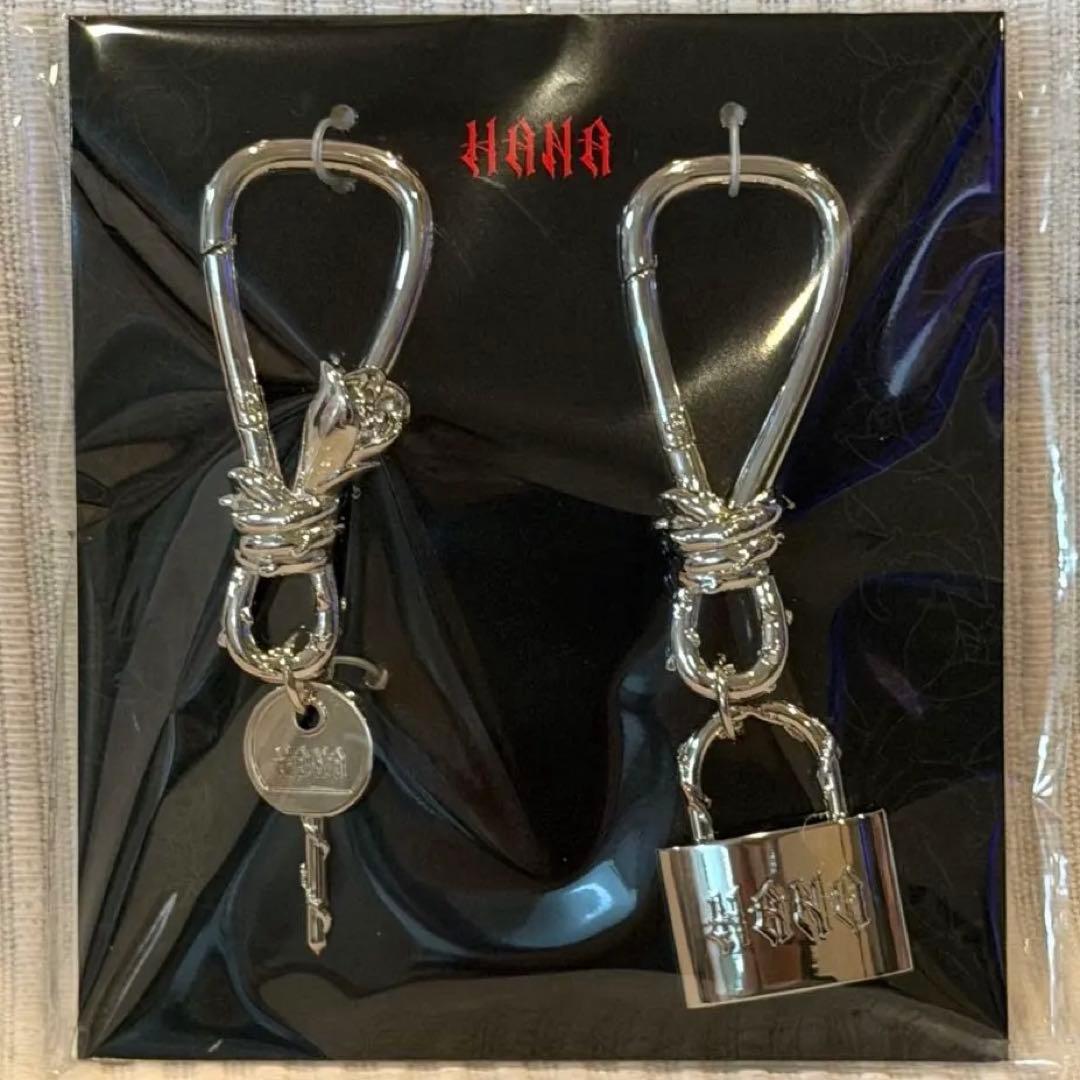 BMSG BAD LOVE バッド ラブ HANA ハナ カラビナセット