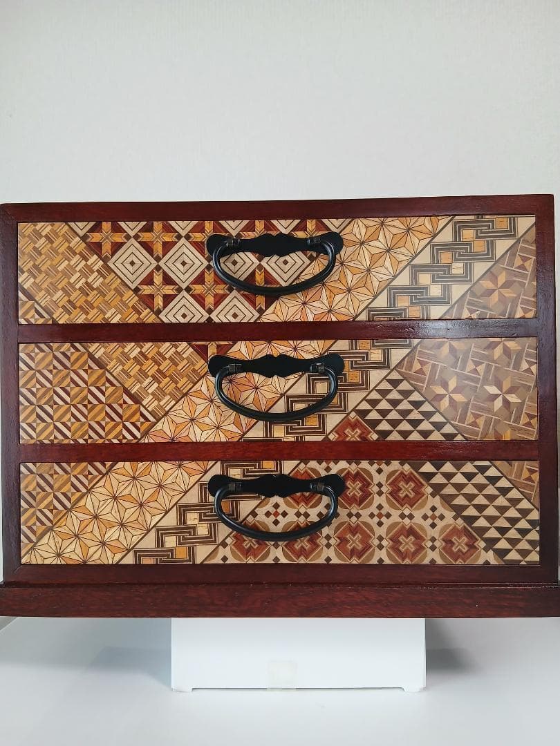 寄木細工 三段引き出し