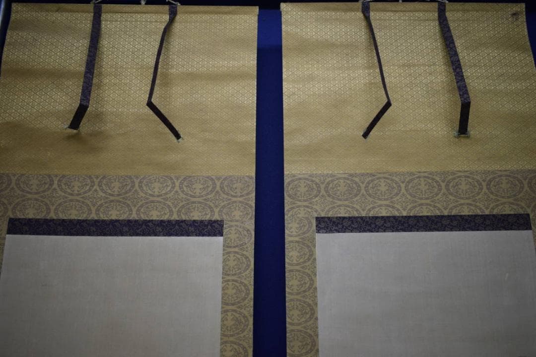 /土佐光起/大和絵/人物図/桜花/紅葉/双幅/杉塗箱付/布袋屋掛軸HJ-474