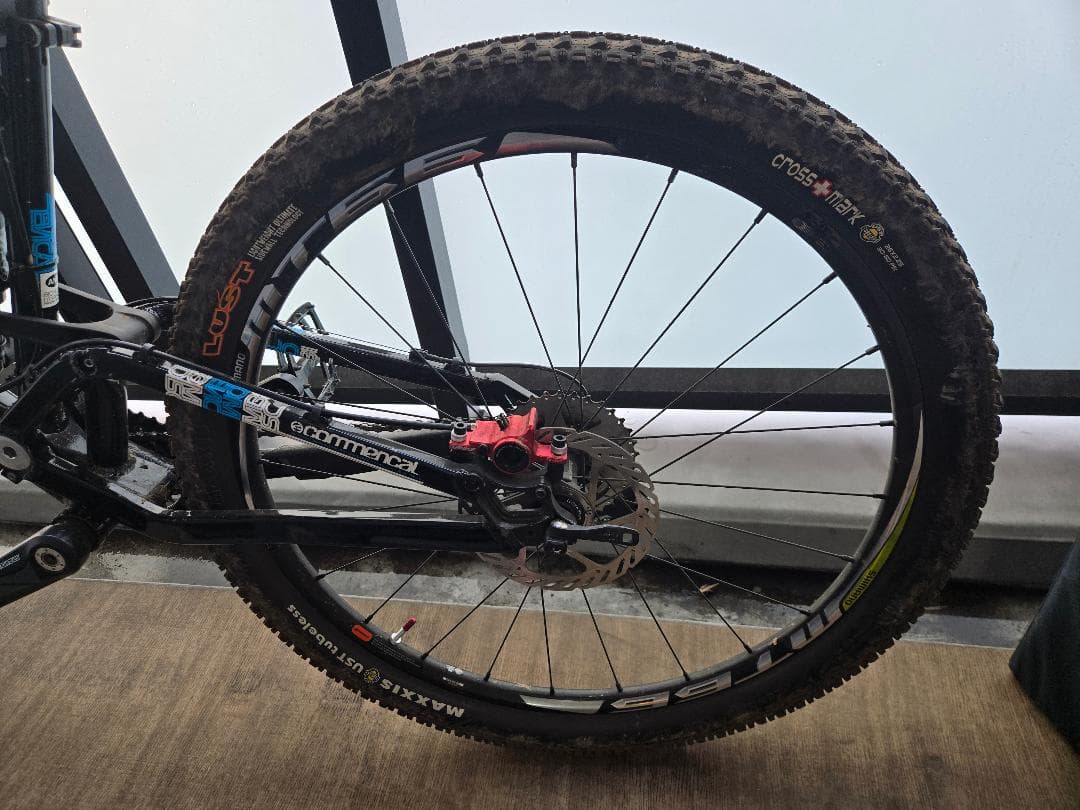 コメンサル フルサスMTB 26インチ Sサイズ