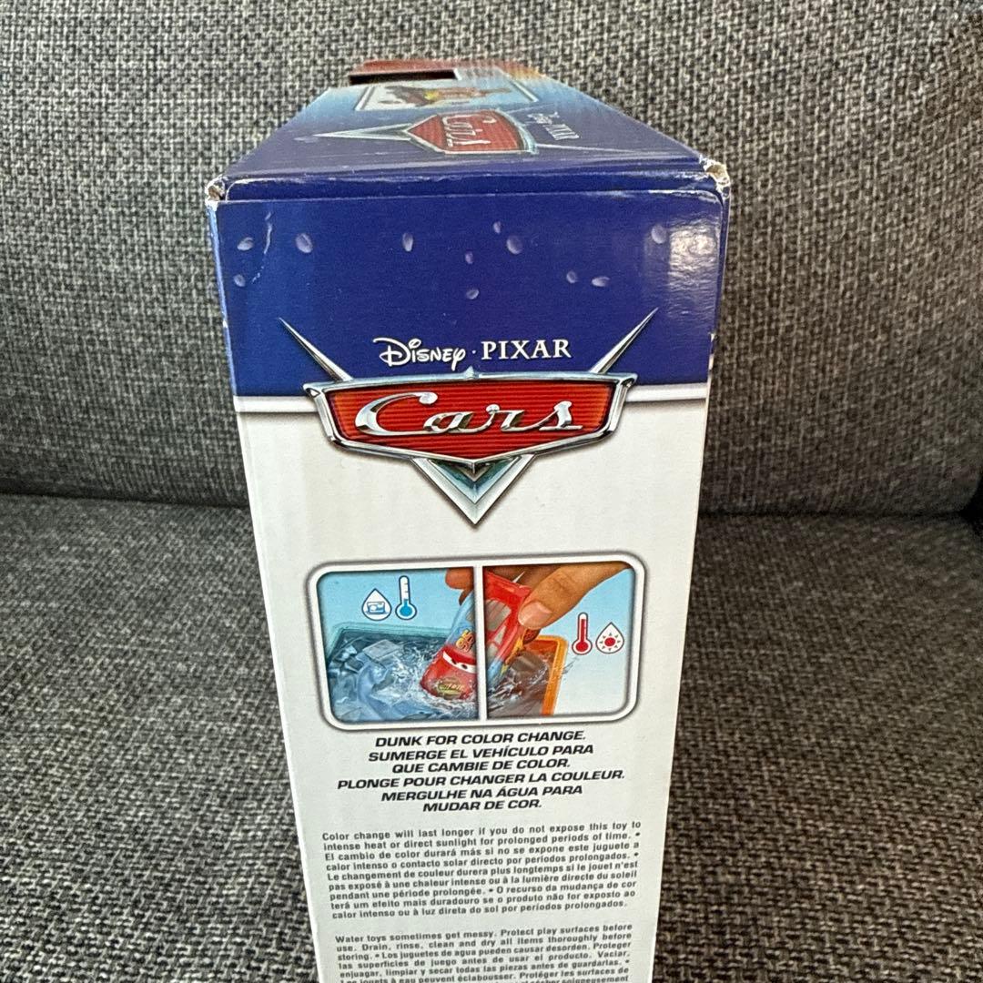 マテル社 ディズニー カーズ 洗車プレイセット 色が変わるマックィーン